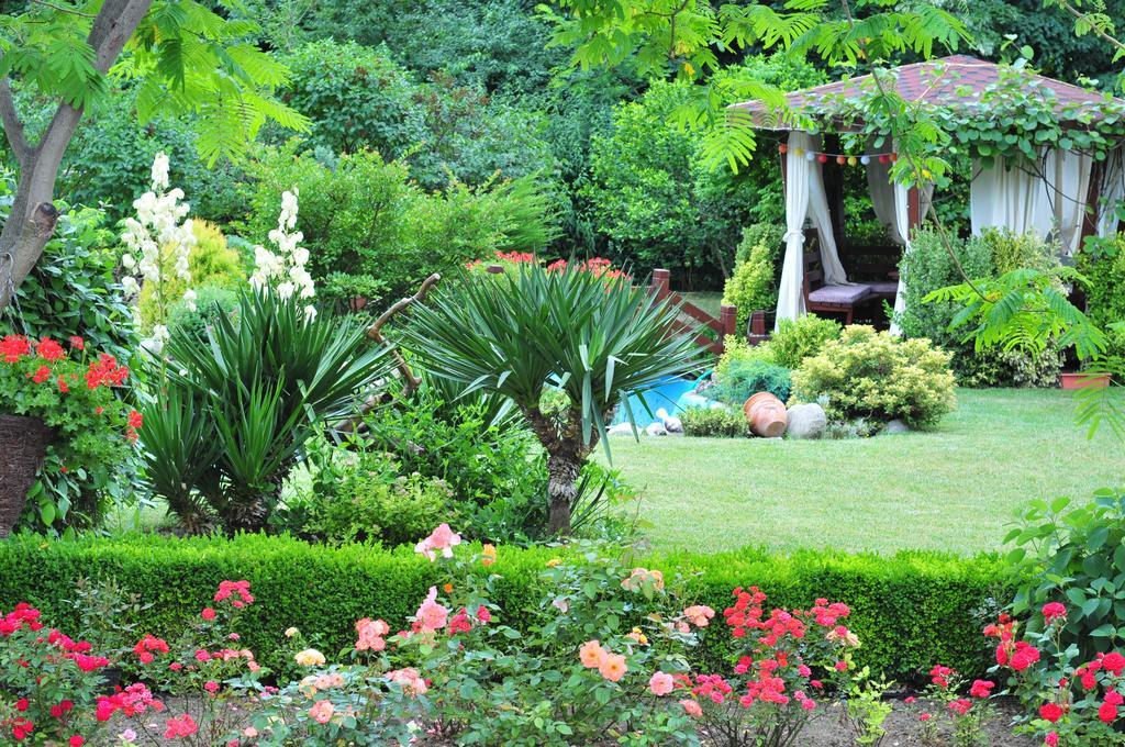 Отель Secret Garden House Варна Экстерьер фото