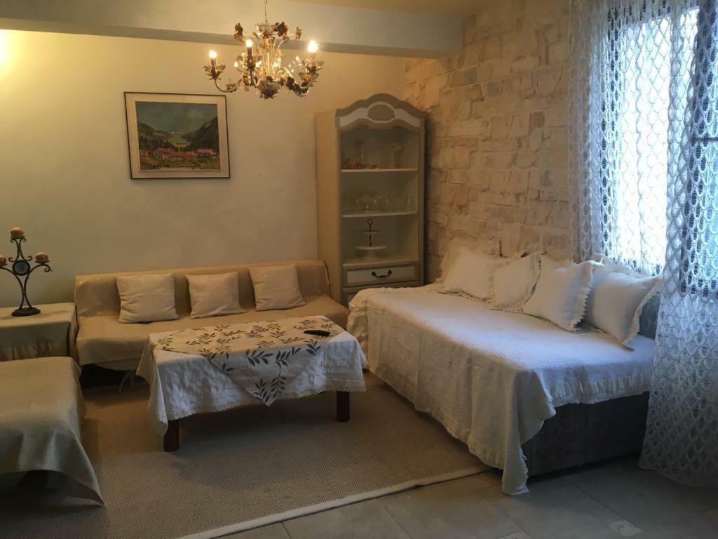 Отель Secret Garden House Варна Экстерьер фото